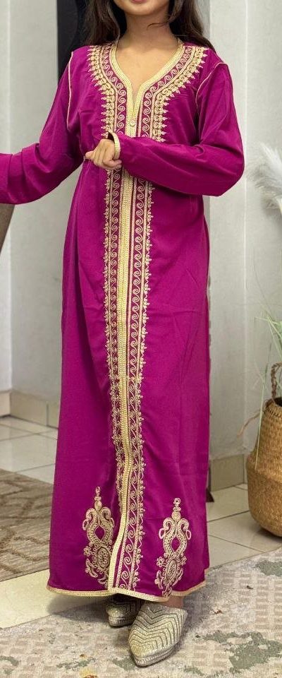 caftan fuchia a ceinture