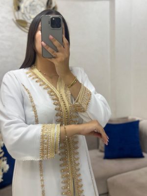 takchita 2 pièces  blanche