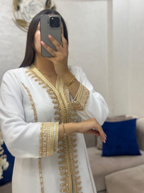 takchita 2 pièces  blanche