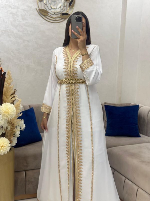 takchita 2 pièces  blanche