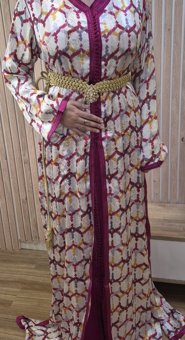 Takchita Jawhara rose – caftan marocain élégant pour femme