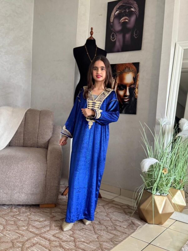 Gandora  fille 12 ans